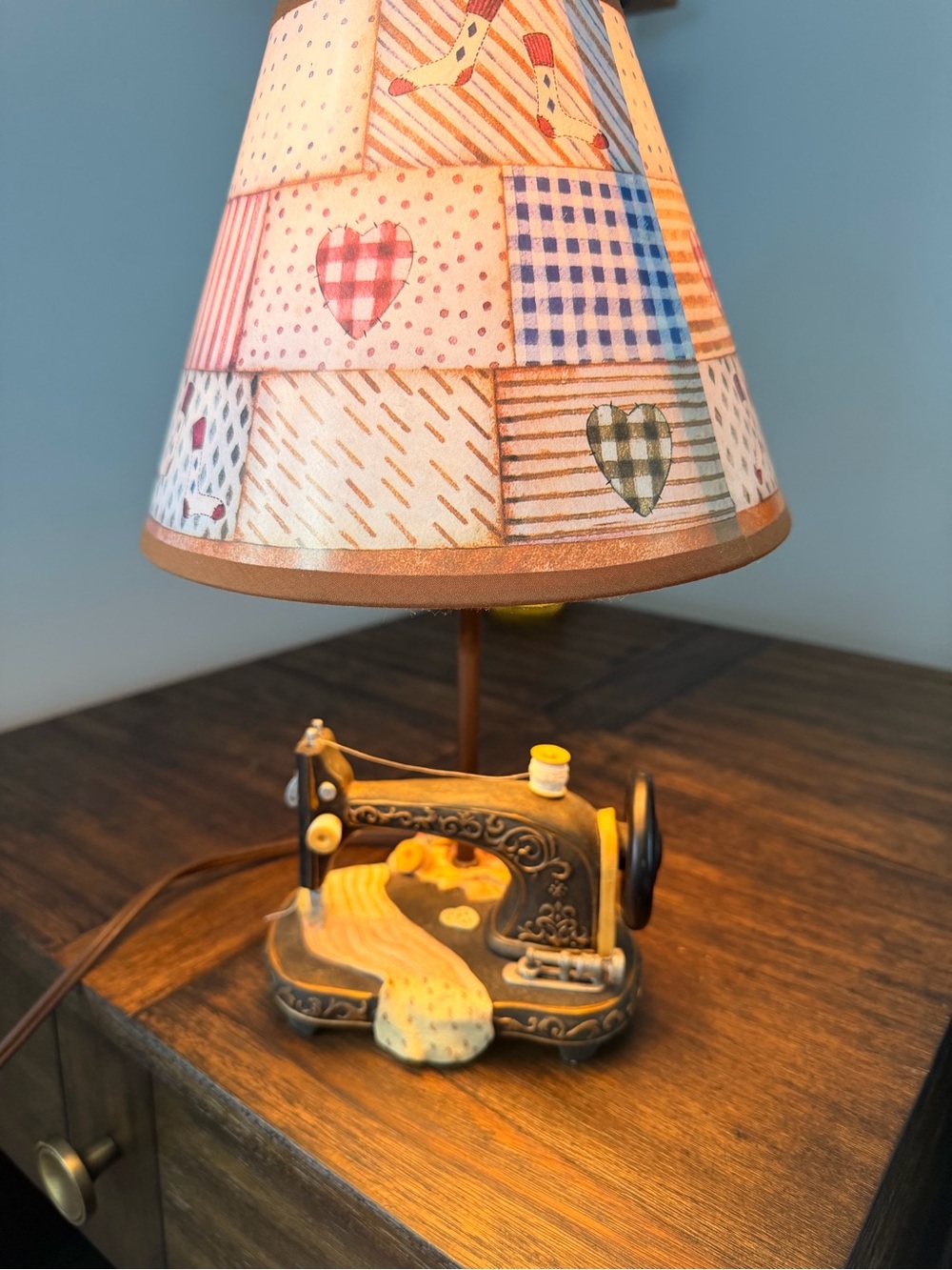 Patchwork Heart Table Lamp with Brown Sewing Machine Base